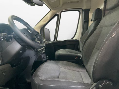 Used 2025 RAM ProMaster 2500 w/ Safety Group FWD image 15