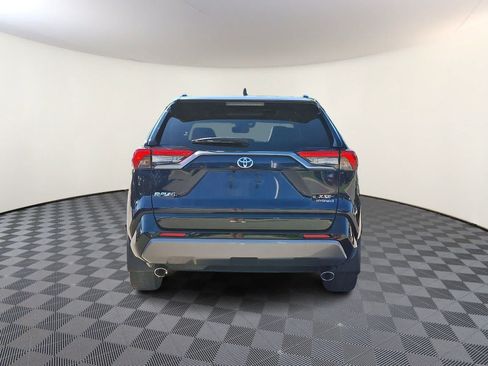 Used 2019 Toyota RAV4 XSE AWD/4WD image 6
