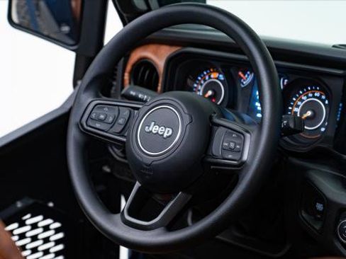 Used 2026 Jeep Wrangler Unlimited Sport image 40