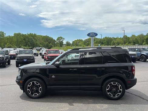 Certified 2021 Ford Bronco Sport Outer Banks AWD/4WD image 4