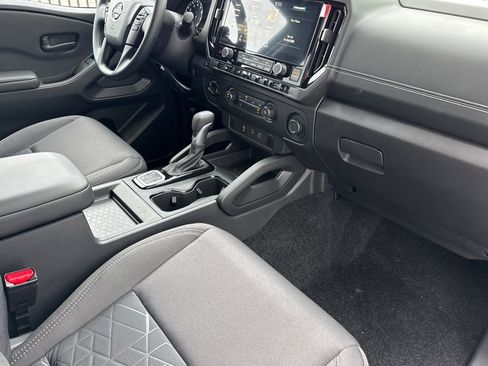 New 2026 Nissan Frontier SV w/ Tow Package image 12