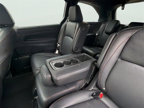 Used 2025 Honda Odyssey Sport-L image 26