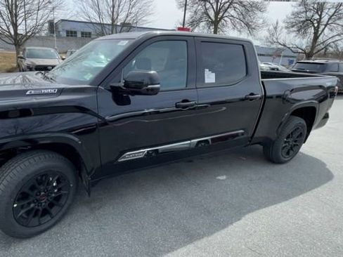 New 2026 Toyota Tundra Limited AWD/4WD image 4