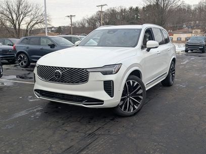 Used 2025 Volvo XC90 B6 Plus