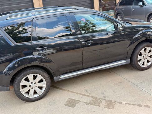 Used 2013 Mitsubishi Outlander SE image 23