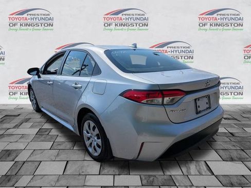 Used 2023 Toyota Corolla LE w/ Carpet Mat Package (TMS) FWD image 6