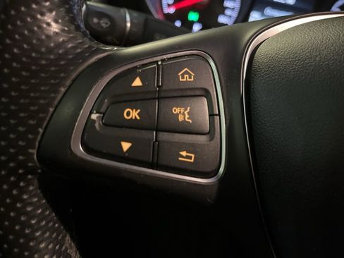 Used 2015 Mercedes-Benz C 300 4MATIC Sedan image 29