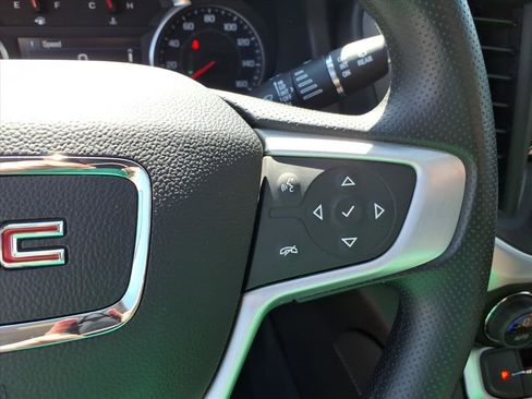 Used 2023 GMC Acadia SLE w/ Driver Convenience Package image 20