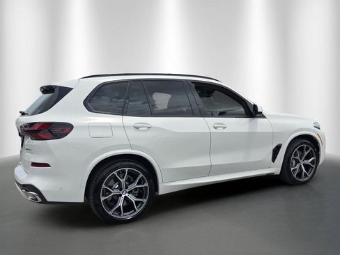 Used 2026 BMW X5 xDrive50e w/ M Sport Package AWD/4WD image 7