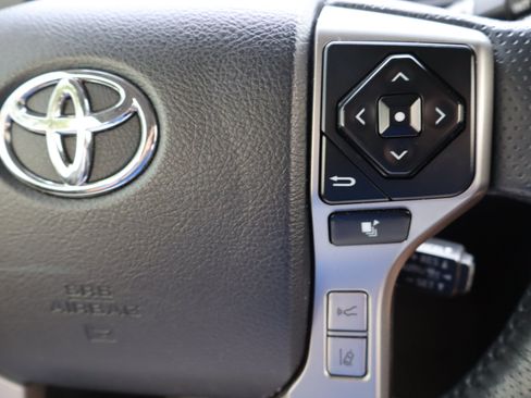Used 2023 Toyota 4Runner SR5 Premium w/ Moonroof Package AWD/4WD image 23
