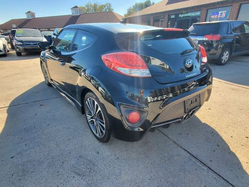 Used 2016 Hyundai Veloster Turbo image 7