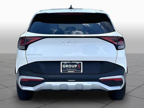 Certified 2024 Kia Sportage LX FWD image 5