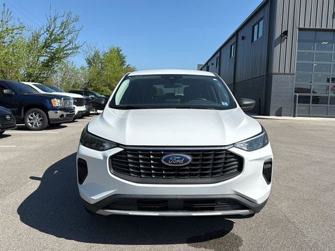 Used 2024 Ford Escape Active AWD/4WD image 8
