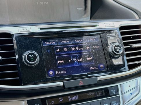 Used 2015 Honda Accord EX-L image 15