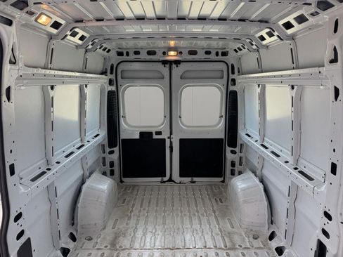 Used 2025 RAM ProMaster 2500 FWD image 20