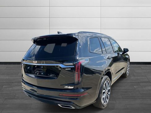 Certified 2025 Cadillac XT6 Sport w/ Technology Package image 5