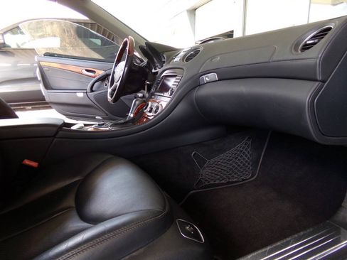 Used 2007 Mercedes-Benz SL 550 image 21