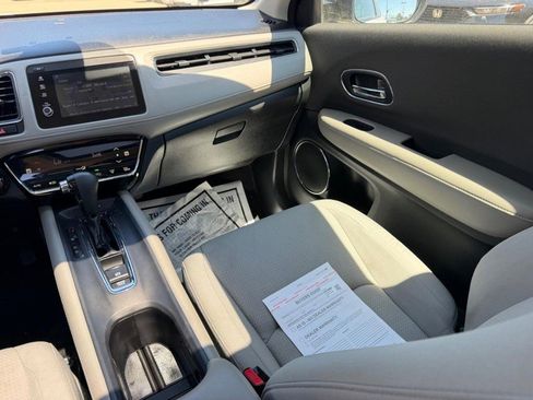Used 2020 Honda HR-V EX image 17