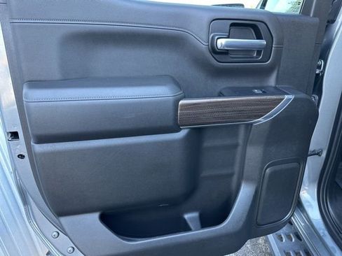 Used 2019 Chevrolet Silverado 1500 LT Trail Boss w/ Convenience Package image 25