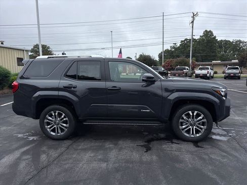 New 2026 Toyota 4Runner Limited AWD/4WD image 2