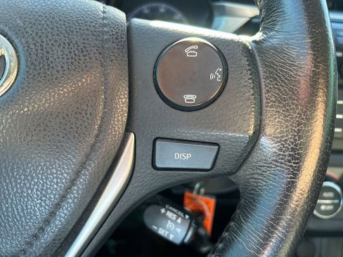 Used 2015 Toyota Corolla L image 26