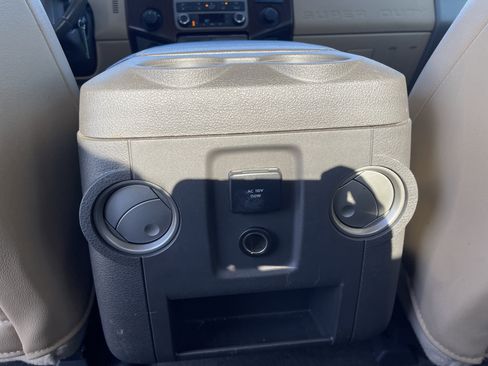 Used 2012 Ford F350 Lariat w/ Lariat Interior Pkg image 33