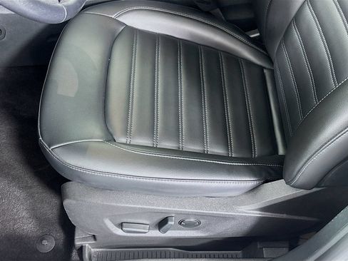 Certified 2023 Ford Edge SEL AWD/4WD image 18