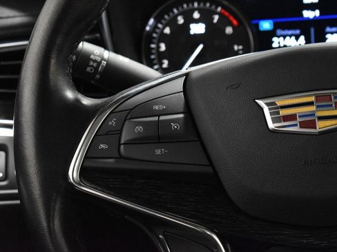 Used 2021 Cadillac XT5 Premium Luxury image 8