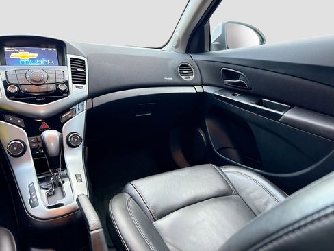 Used 2013 Chevrolet Cruze LT image 20