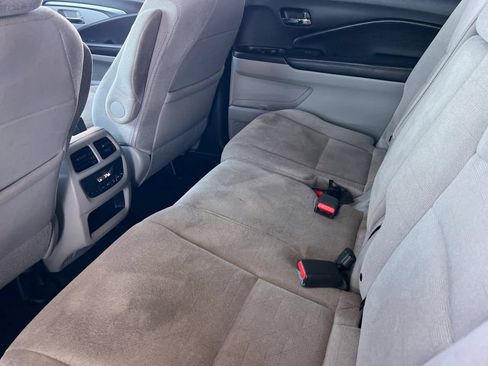 Used 2019 Honda Pilot EX image 14