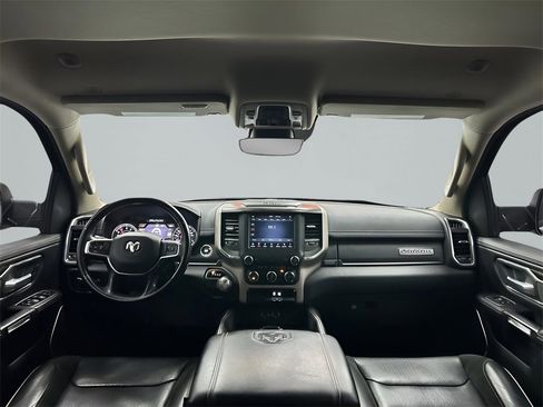 Used 2021 RAM 1500 Laramie image 11