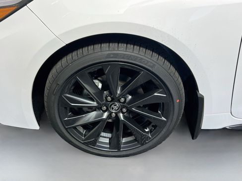 Used 2026 Toyota Corolla SE w/ SE Package FWD image 13