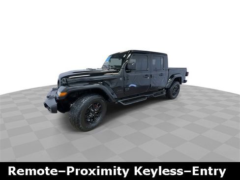 Used 2022 Jeep Gladiator Sport image 5
