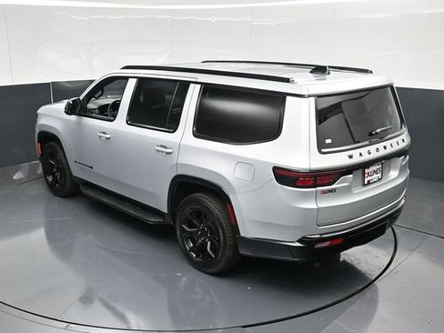 Certified 2024 Jeep Wagoneer Series II AWD/4WD image 55