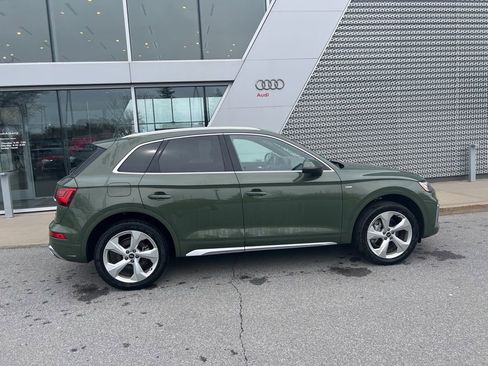 Used 2023 Audi Q5 2.0T Prestige w/ Prestige Package image 18