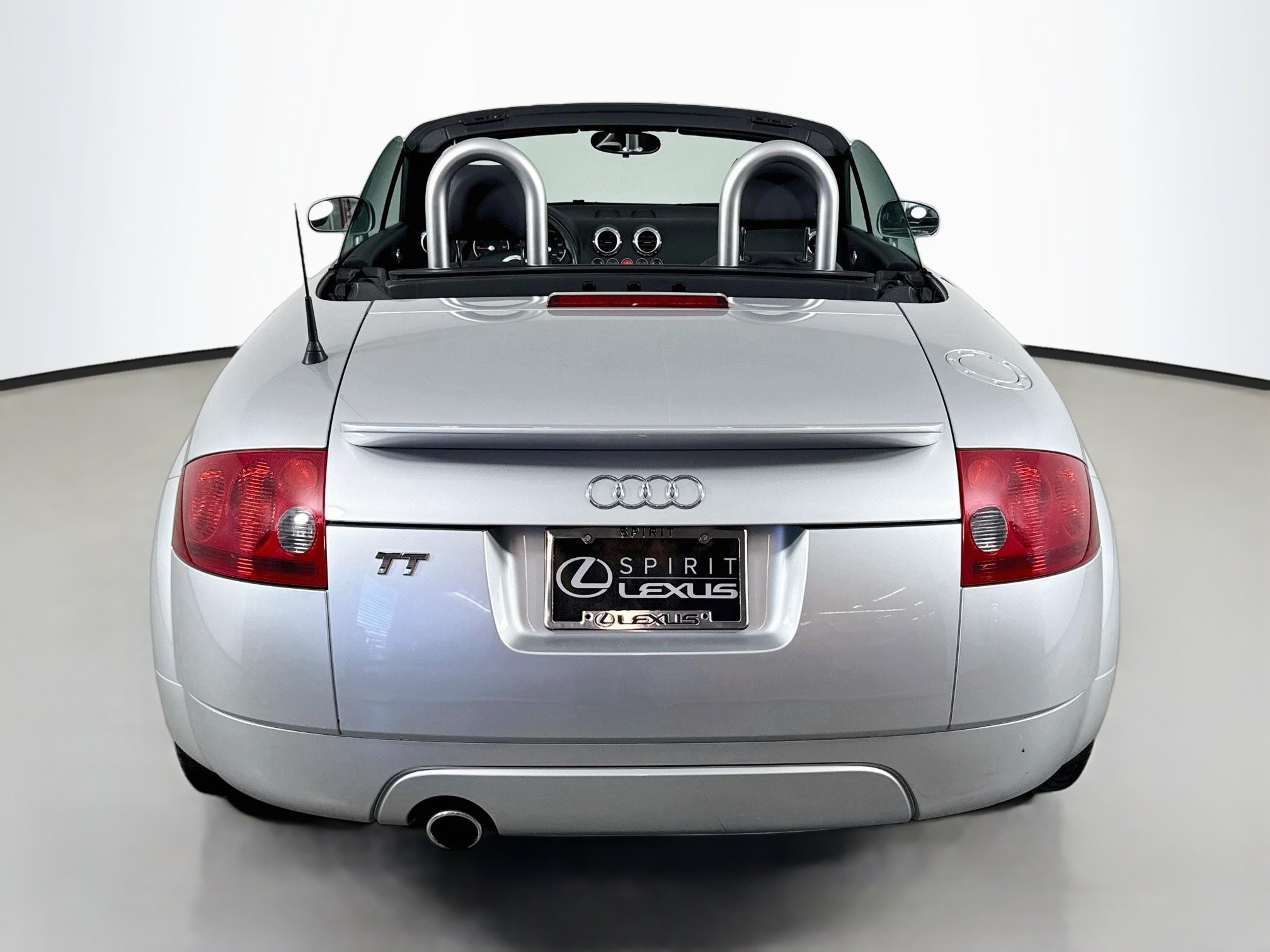Used 2005 Audi TT 1.8T FWD image 6