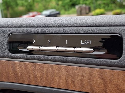 New 2026 Lexus LX 700h Luxury AWD/4WD image 16