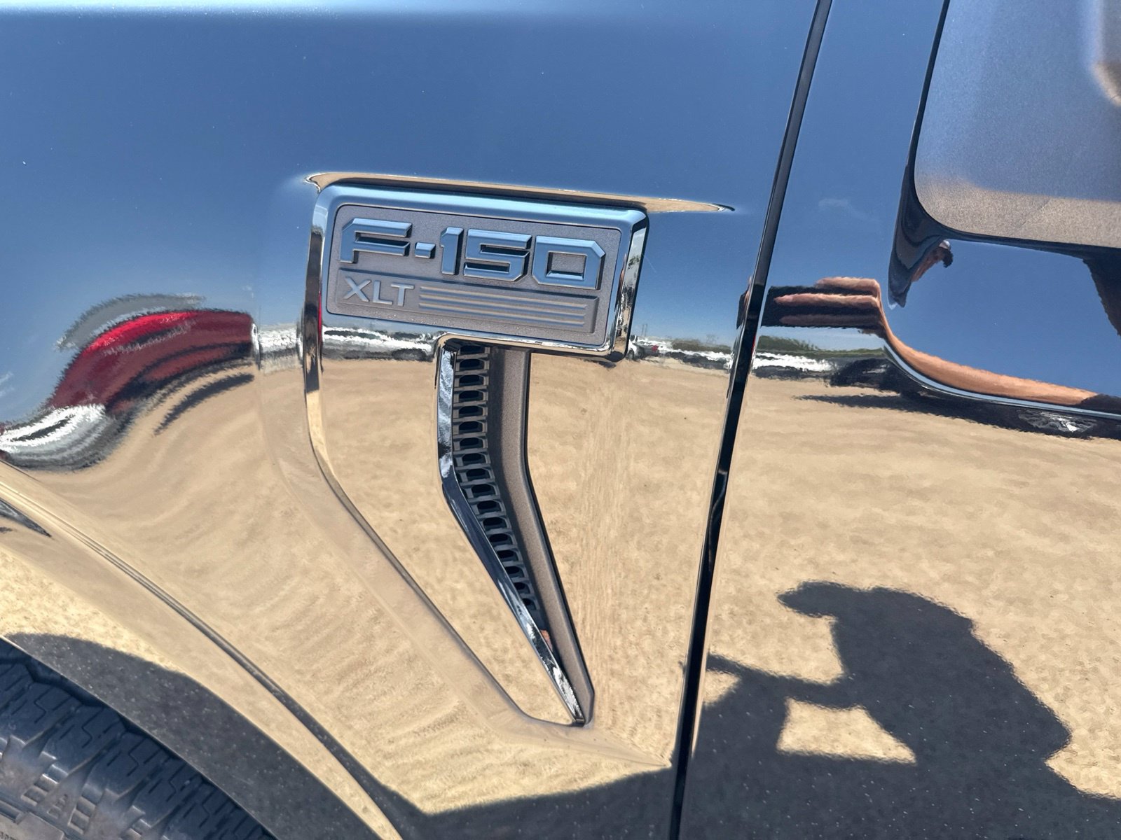 Used 2024 Ford F150 XLT w/ Equipment Group 302A MID AWD/4WD image 13
