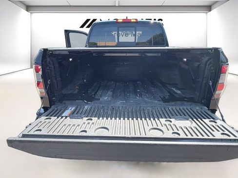 Used 2022 Nissan Frontier SV AWD/4WD image 28