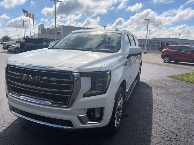 Used 2021 GMC Yukon XL SLT w/ SLT Luxury Plus Package AWD/4WD image 5