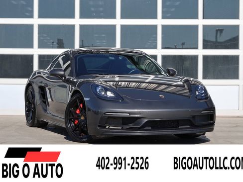 Used 2018 Porsche 718 Cayman GTS RWD image 1