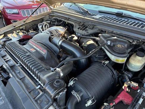 Used 2005 Ford Excursion Limited AWD/4WD image 33