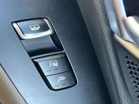 Used 2022 Kia Telluride SX w/ SX Prestige Package AWD/4WD image 26