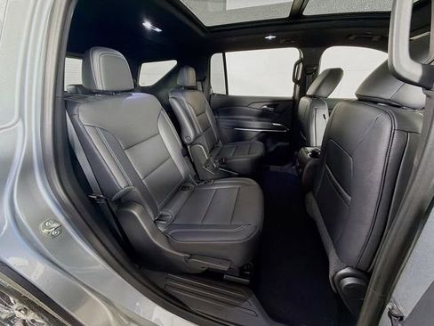 New 2026 Chevrolet Traverse LT w/ Sun and Wheel Package image 30