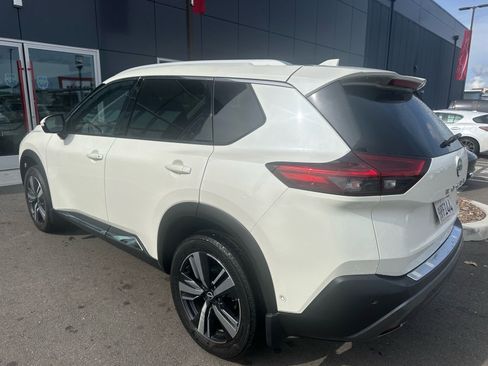 Certified 2023 Nissan Rogue SL w/ SL Premium Package image 4