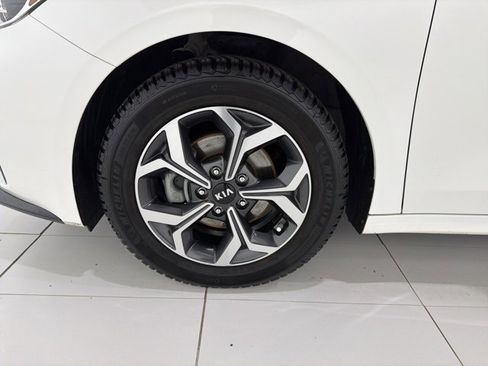 Used 2019 Kia Forte LXS image 46