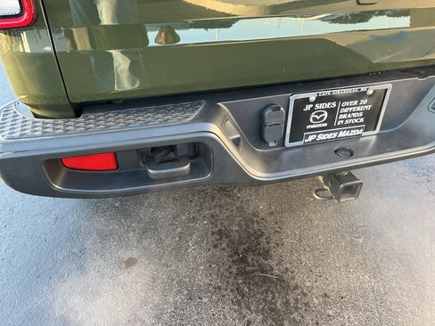 Used 2022 Jeep Gladiator Willys image 30