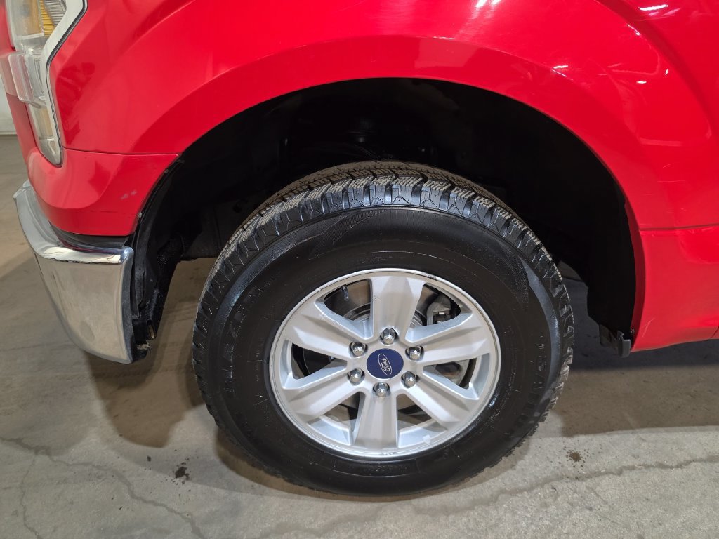 Used 2016 Ford F150 XLT AWD/4WD image 18