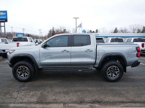 Used 2024 Chevrolet Colorado ZR2 w/ Technology Package image 3