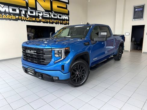 Used 2022 GMC Sierra 1500 Elevation AWD/4WD image 1